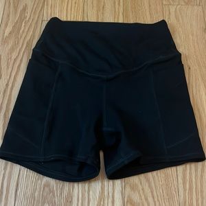 Gilly hicks girls crossover shorts